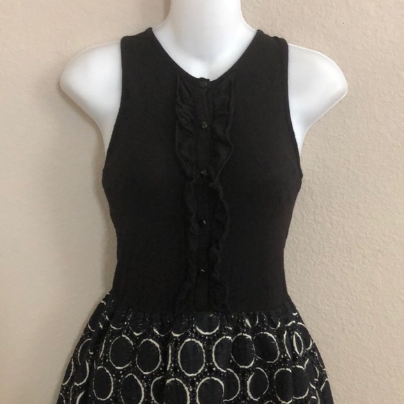 Weston wear crochet  dress - Picture 2 of 6